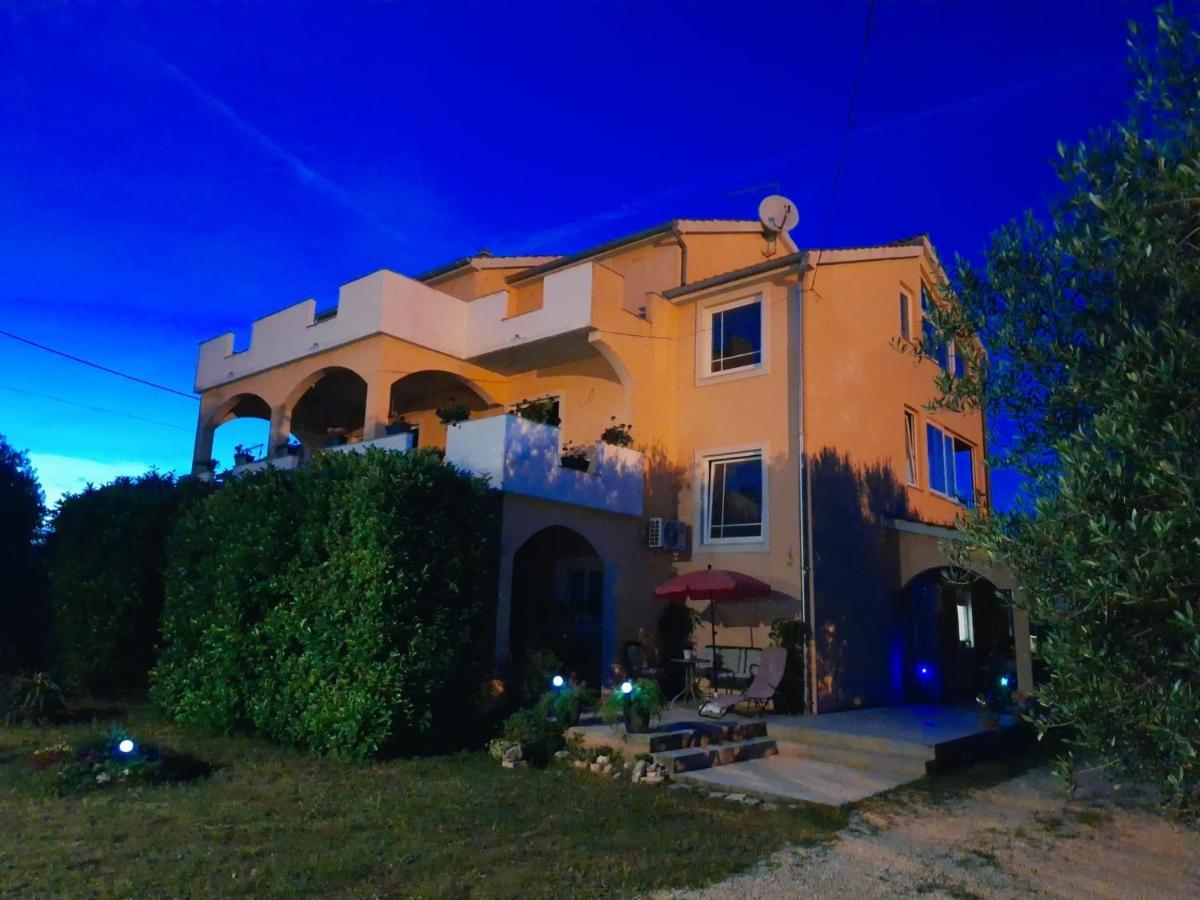 Apartmani Joja Biograd Na Moru Exterior photo