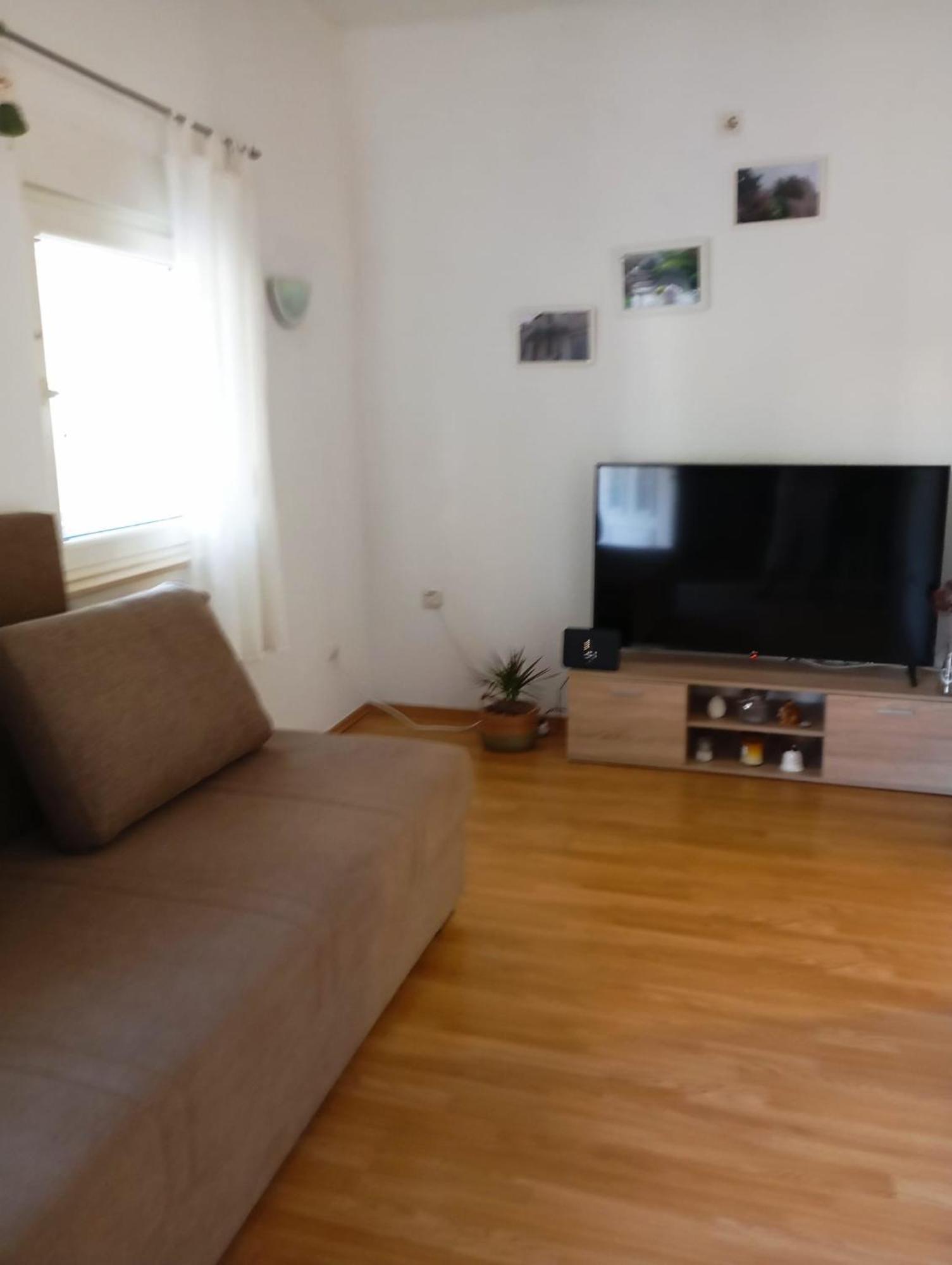 Apartmani Joja Biograd Na Moru Exterior photo